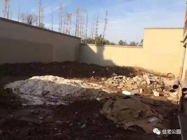 200平庭院改造，破舊空地?fù)u身一變園林美景，23萬就能搞定？