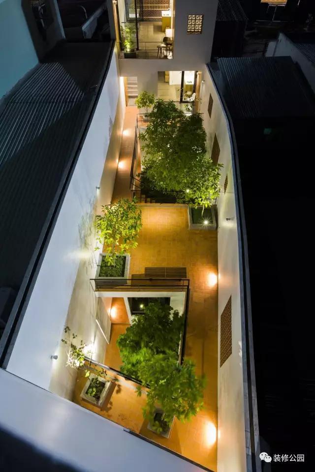 自建房屋做民宿，花磚庭院連廊不可少，狹長(zhǎng)地塊也不怕