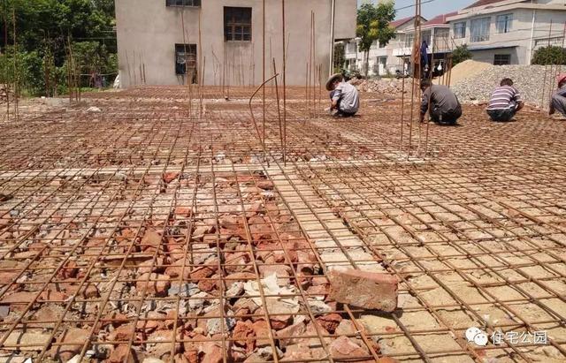 湖南大叔35萬(wàn)蓋別墅含外裝修，他是怎么做到的？