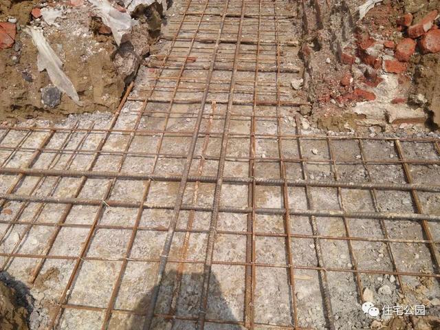 湖南大叔35萬(wàn)蓋別墅含外裝修，他是怎么做到的？