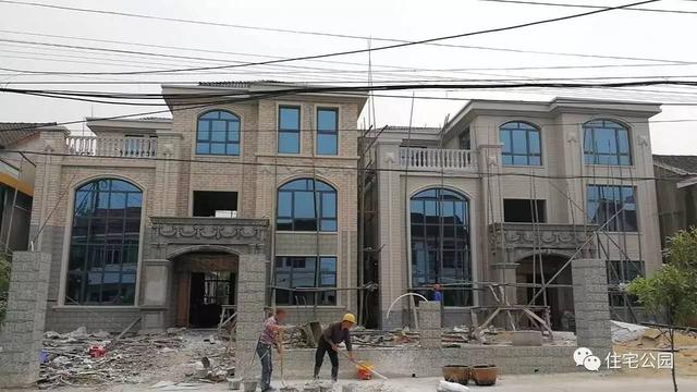 湖南大叔35萬(wàn)蓋別墅含外裝修，他是怎么做到的？