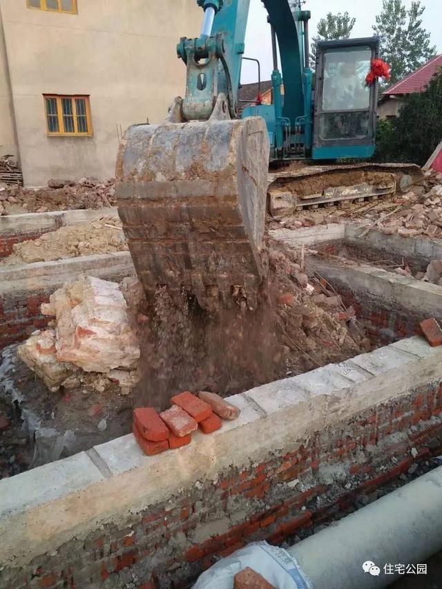 湖南大叔35萬(wàn)蓋別墅含外裝修，他是怎么做到的？