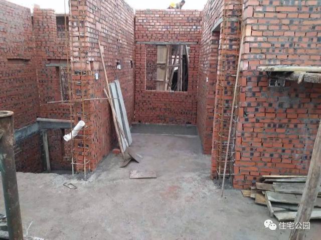 湖南大叔35萬(wàn)蓋別墅含外裝修，他是怎么做到的？