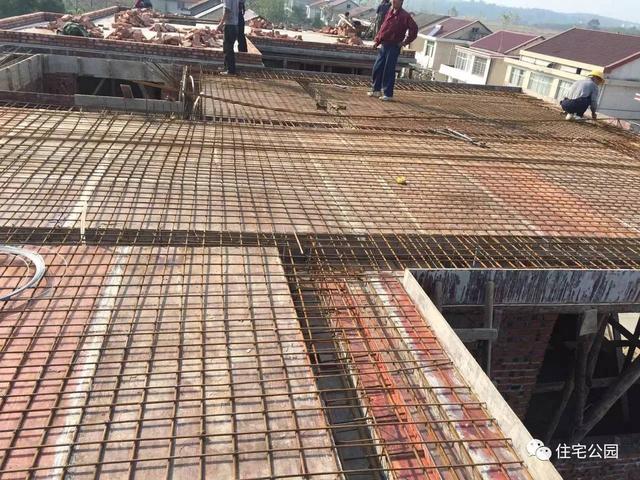 湖南大叔35萬(wàn)蓋別墅含外裝修，他是怎么做到的？