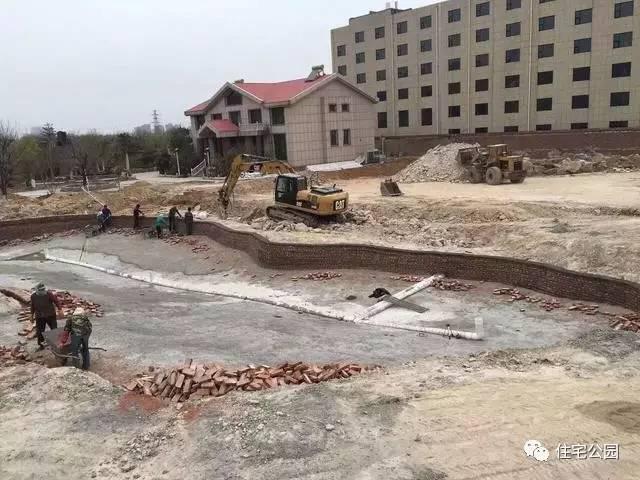 山東豪擲500萬自建園林美景，故宮后花園都不能與之匹敵！