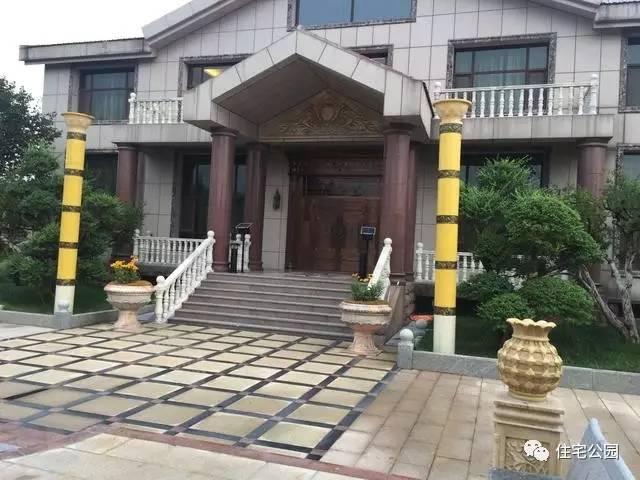 山東豪擲500萬自建園林美景，故宮后花園都不能與之匹敵！