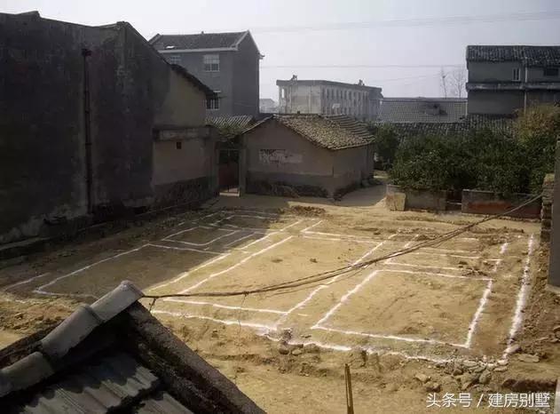 20萬(wàn)打造三層農(nóng)村小樓房，為了省錢(qián)用預(yù)制板遭痛斥