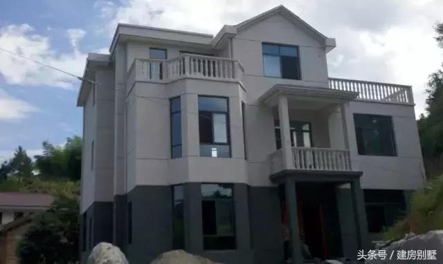 浙江網友自建三層別墅，拿100萬的別墅跟我換也不要