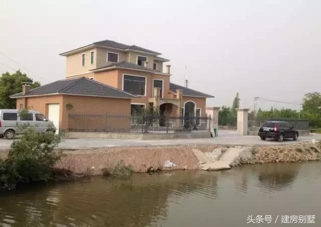 100萬自建庭院式別墅，仿若明星上千萬買的豪宅