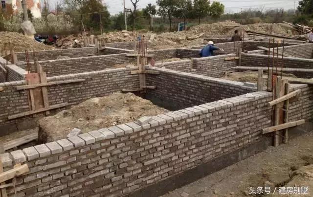 100萬自建庭院式別墅，仿若明星上千萬買的豪宅