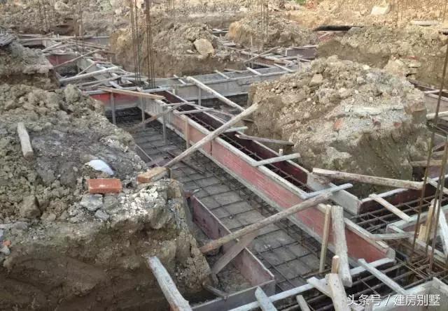 100萬自建庭院式別墅，仿若明星上千萬買的豪宅