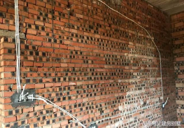 湖南村民20萬(wàn)自建房，不是豪宅，但是爸媽住的很舒心