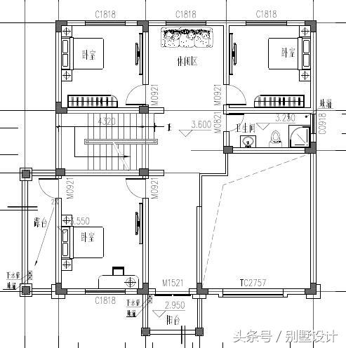 外挑陽臺帶大客廳鄉(xiāng)村自建三層別墅！頂樓帶閣樓實際為假四層！還有神臺！
