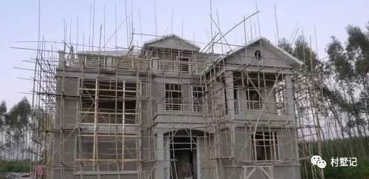 直播農(nóng)村別墅建房全過程，自己不懂建房也不怕