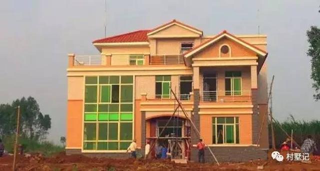 直播農(nóng)村別墅建房全過程，自己不懂建房也不怕