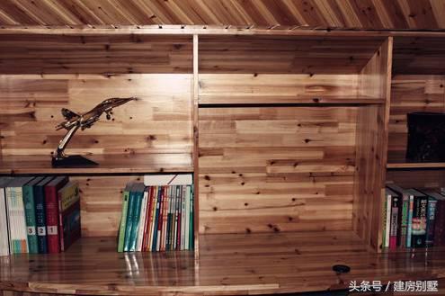 上海兄妹自建兩棟農(nóng)村別墅，父母住在一層小平房，合適嗎？