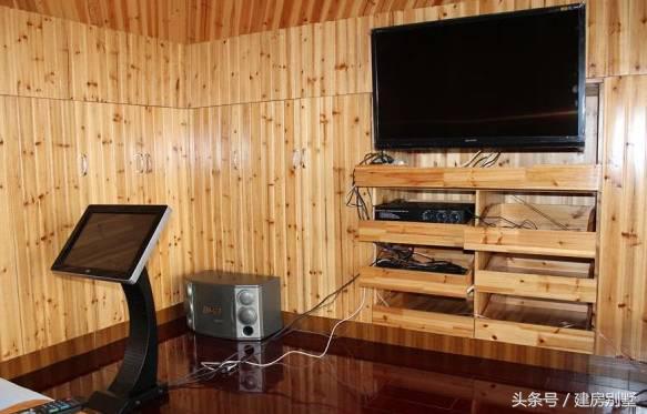 上海兄妹自建兩棟農(nóng)村別墅，父母住在一層小平房，合適嗎？