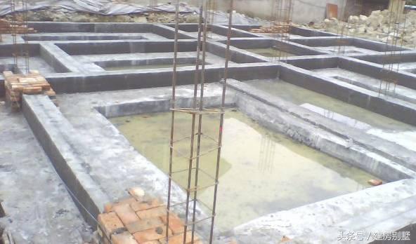 北京小伙自建三層帶庭院農(nóng)村別墅，爸爸媽媽超滿意