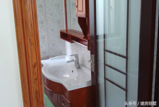 北京小伙自建三層帶庭院農(nóng)村別墅，爸爸媽媽超滿意