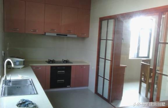 北京小伙自建三層帶庭院農(nóng)村別墅，爸爸媽媽超滿意