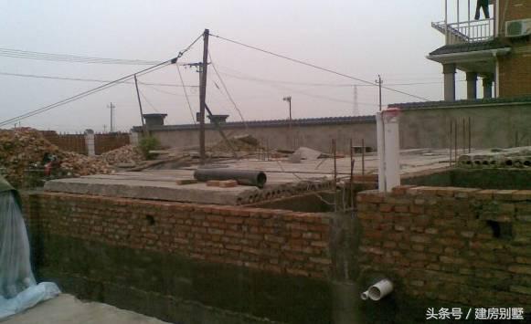 北京小伙自建三層帶庭院農(nóng)村別墅，爸爸媽媽超滿意