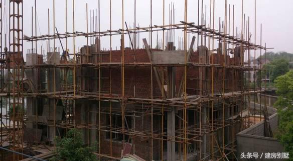 湖南80后帶媳婦回家蓋起農村別墅，從此過上“地主”般的生活