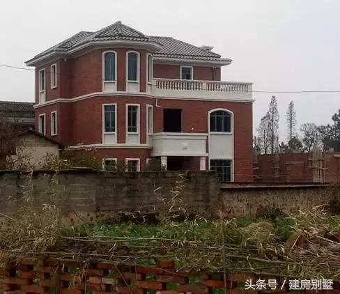 贛南不止臍橙種的好吃，農(nóng)村別墅蓋得也是一級棒