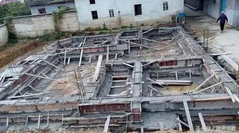 贛南不止臍橙種的好吃，農(nóng)村別墅蓋得也是一級棒