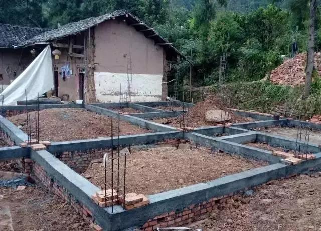 湖南18萬自建3層農(nóng)村別墅，看完就覺得自家的房子白建了