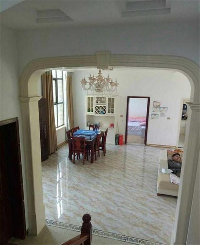 曬曬我的自建房，村里首富花了65萬(wàn)蓋的，全村人都搶著要參觀