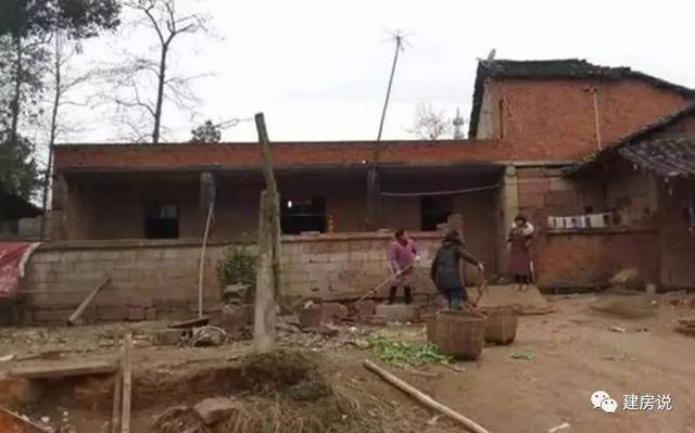 四川兄弟倆花65萬自建三層別墅，外觀漂亮經(jīng)濟(jì)實(shí)用