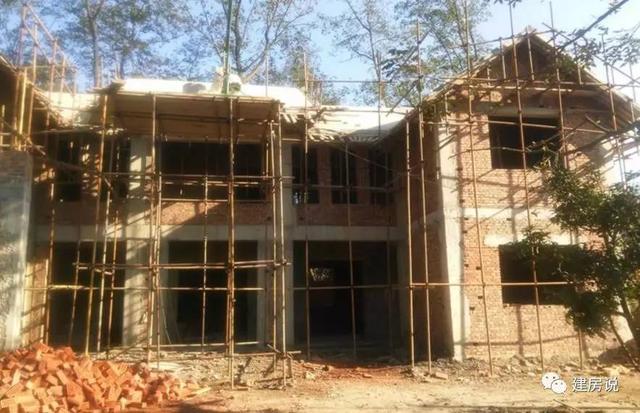 網(wǎng)友40萬自建農(nóng)村別墅三合院，中式花園引全村沸騰