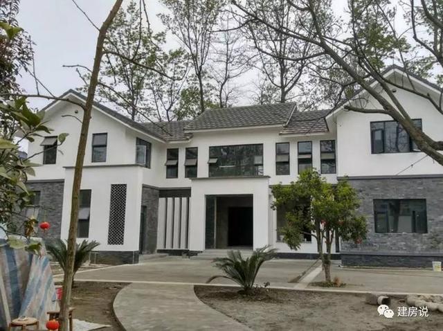 網(wǎng)友40萬自建農(nóng)村別墅三合院，中式花園引全村沸騰
