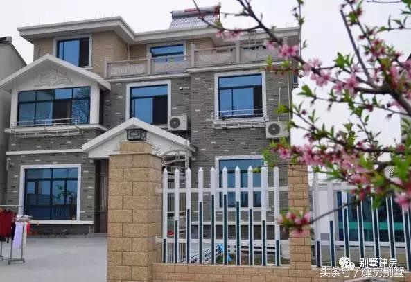 浙江湖州土豪老板自建三層豪宅，快活似神仙