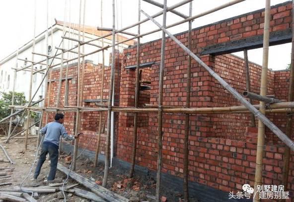 浙江湖州土豪老板自建三層豪宅，快活似神仙