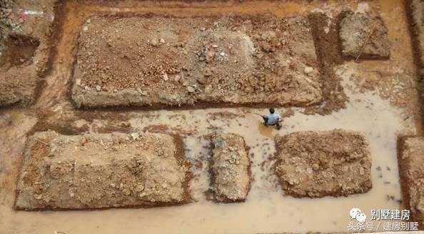 江西老表50萬自建農(nóng)村別墅，做了件讓全家都揚(yáng)眉吐氣的事兒