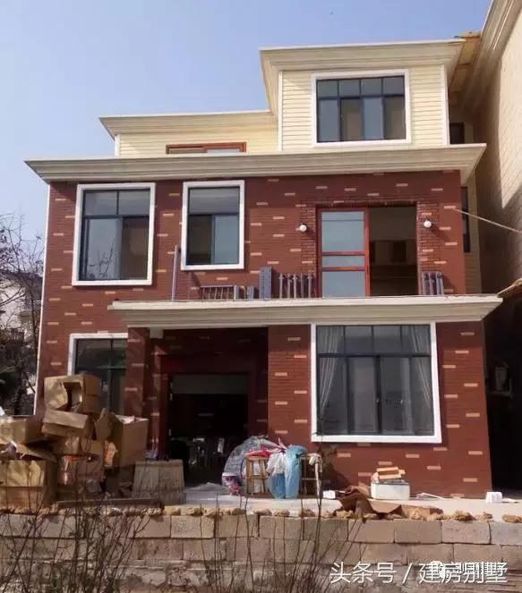 江西老表50萬自建農(nóng)村別墅，做了件讓全家都揚(yáng)眉吐氣的事兒