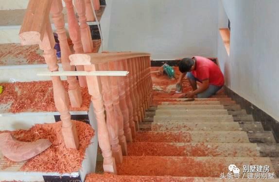 江西老表50萬自建農(nóng)村別墅，做了件讓全家都揚(yáng)眉吐氣的事兒