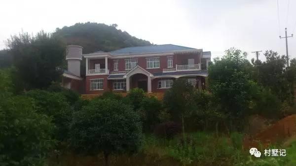 婆婆執(zhí)意要兩兄弟自建農(nóng)村雙拼別墅，沒想到建出來效果驚人