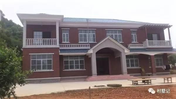 婆婆執(zhí)意要兩兄弟自建農(nóng)村雙拼別墅，沒想到建出來效果驚人