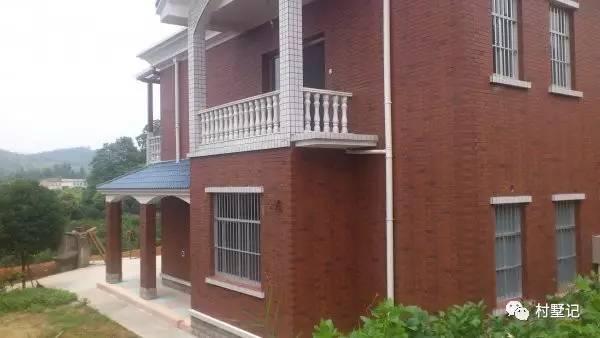 婆婆執(zhí)意要兩兄弟自建農(nóng)村雙拼別墅，沒想到建出來效果驚人