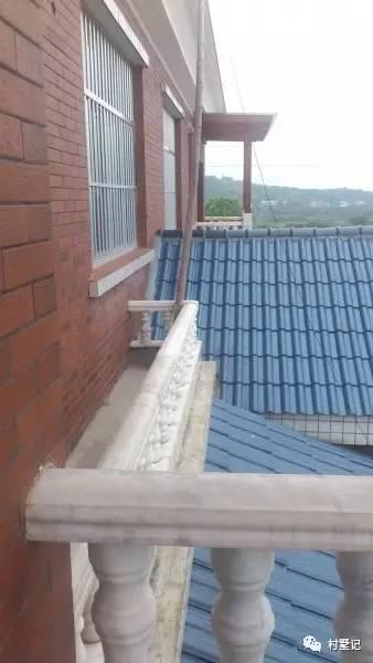 婆婆執(zhí)意要兩兄弟自建農(nóng)村雙拼別墅，沒想到建出來效果驚人