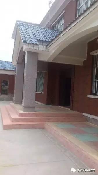 婆家非要兩兄弟把房子建在一起，現(xiàn)在好了