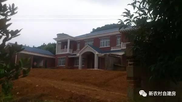 婆家非要兩兄弟把房子建在一起，現(xiàn)在好了