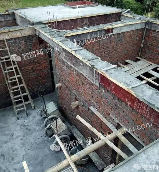 湖南老哥21萬(wàn)自建歐式別墅，性價(jià)比不是一般的高！