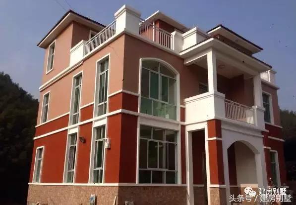 借錢也要蓋的一款別墅圖，房子周正外觀大氣，太值了