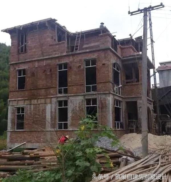 農村自建別墅圖實拍案例：11x10米三層自建房設計效果圖+平面圖，相當經濟適用