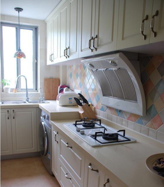 小戶型這樣裝修，一輩子呆在里面都不會(huì)膩，這樣的裝修你喜歡嗎？