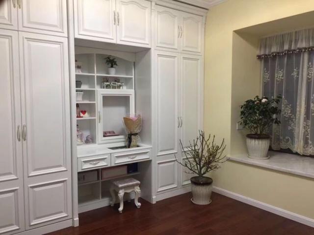 120平花了30萬裝修，衣帽間的設(shè)計太棒了！