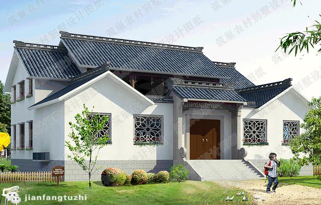 二層中式農村自建房，2廳5臥，21×18帶內院燒火房娛樂室，造價50萬。